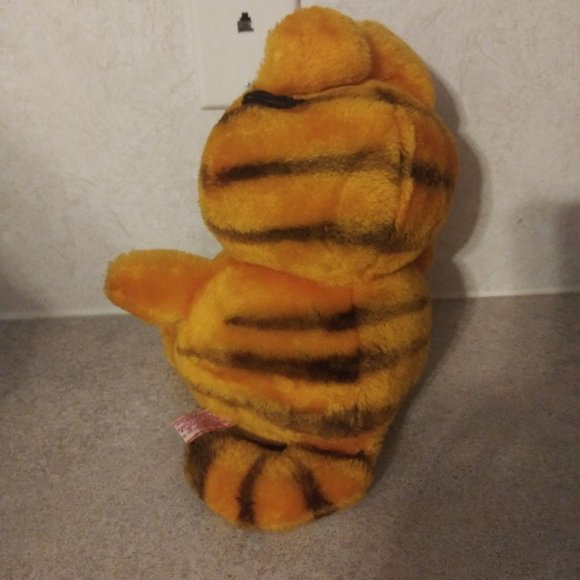 Garfield 1978 1981 Vintage Fun Farm Plush Bean Bag - Picture 2 of 2